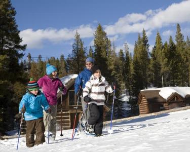 Snowshoe Tours & Rentals in Denver / Golden